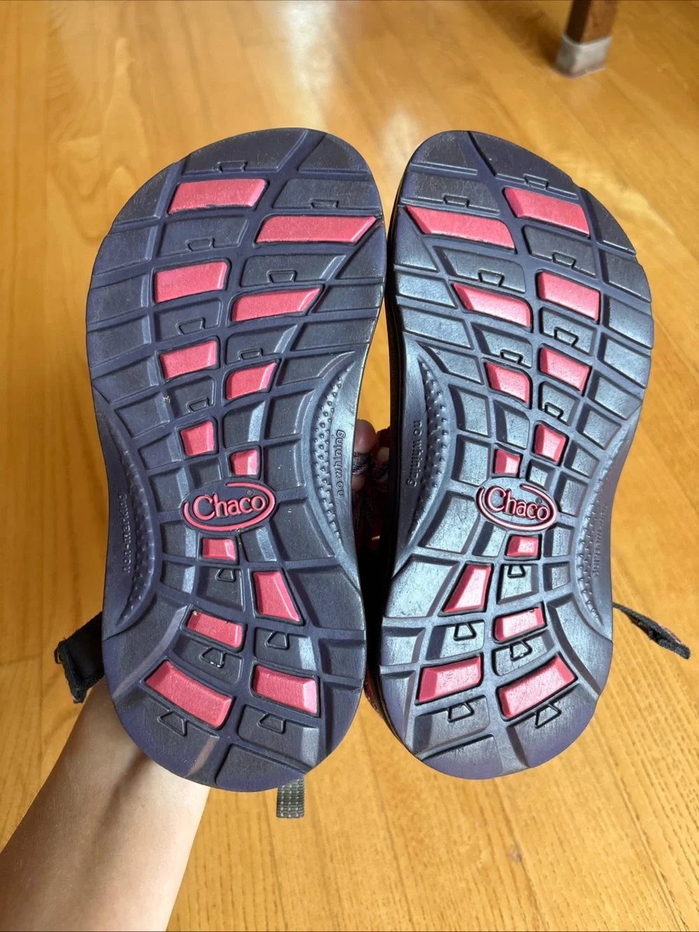 Chaco ZX/1 Classic Sandals Youth Size 1 Ecotread Pink Purple Black Multi-colored